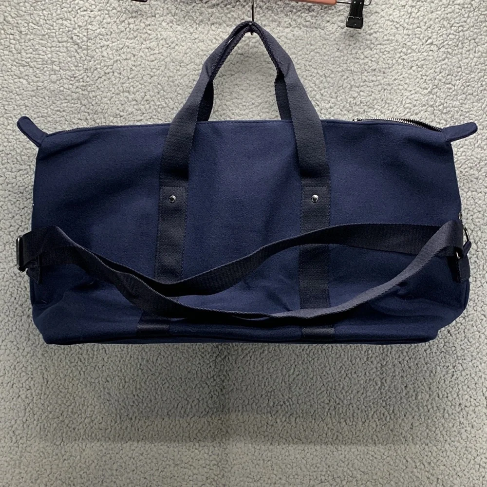 Coach Duffel Bag Large Navy Travel Gym‎ Weekender Tote Fragrance Promo NWT - Picture 13 of 13